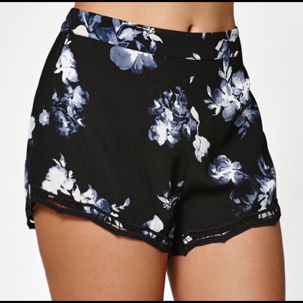 Kendall and Kylie floral shorts
